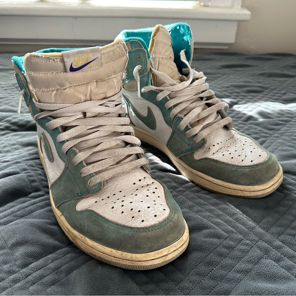 Air Jordan 1 “Turbo Green” Size 12